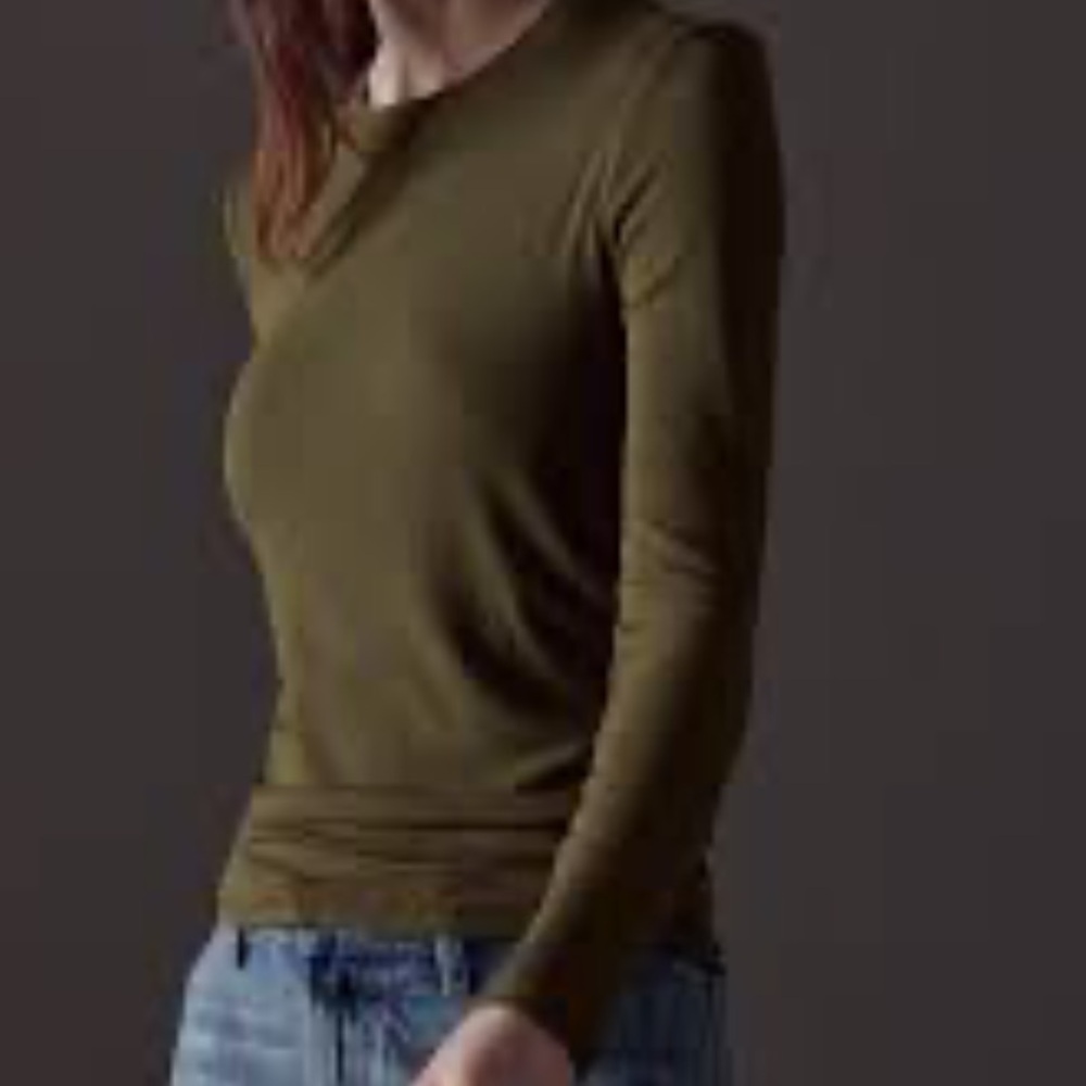 Aether Olive Green Long Sleeve Shirt M women’s ribbed top